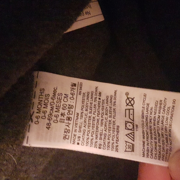 Baby GAP snowsuit down filled - Picture 5 of 6